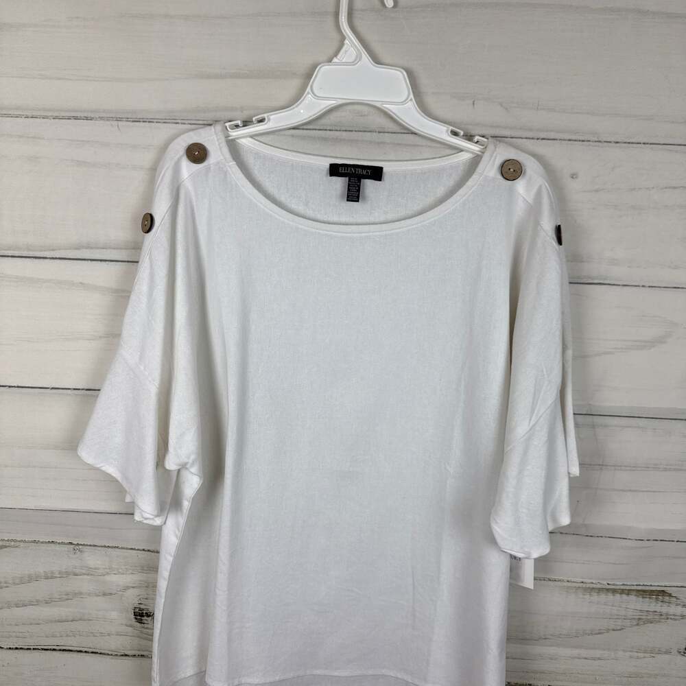 Ellen Tracy White Boatneck Short Sleeve Top with Shoulder Button